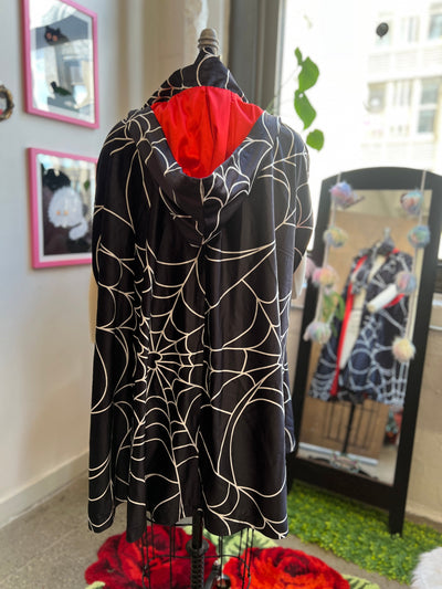 Florence Hooded Cape In Spiderweb Print